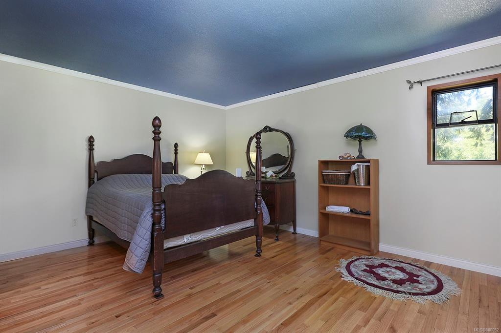 8830 Clarkson Avenue, Black Creek, BC, V9J 1A7 - 13