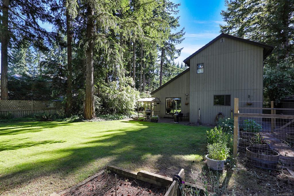 8830 Clarkson Avenue, Black Creek, BC, V9J 1A7 - 26