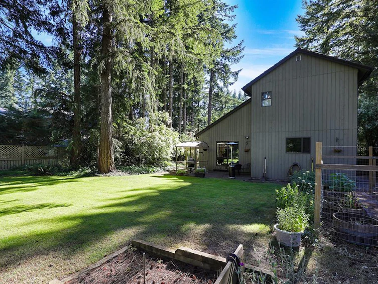 8830 Clarkson Avenue, Black Creek, BC, V9J 1A7 - 26