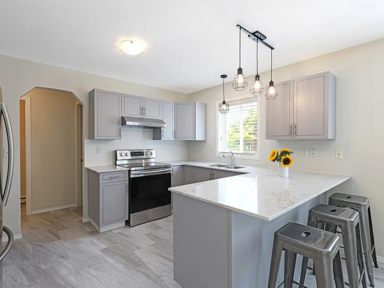 527 Deerwood Place, Comox, BC, V9M 4G3 - 5