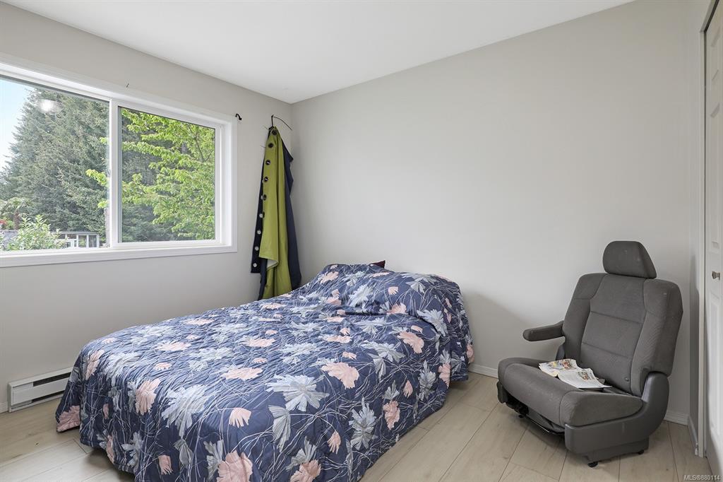 527 Deerwood Place, Comox, BC, V9M 4G3 - 13