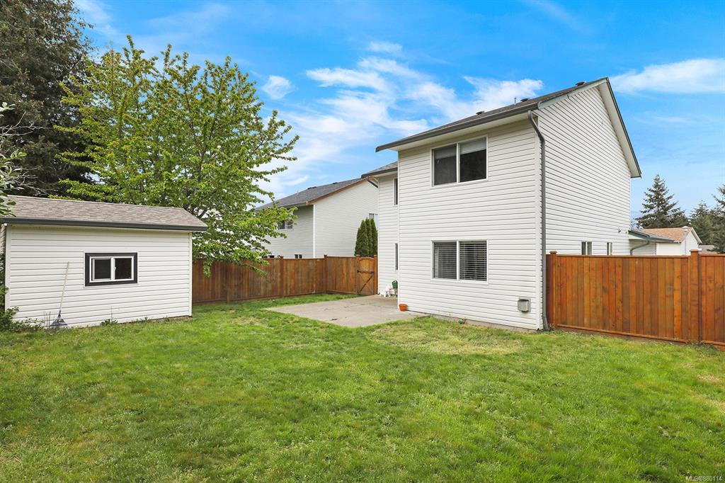 527 Deerwood Place, Comox, BC, V9M 4G3 - 18