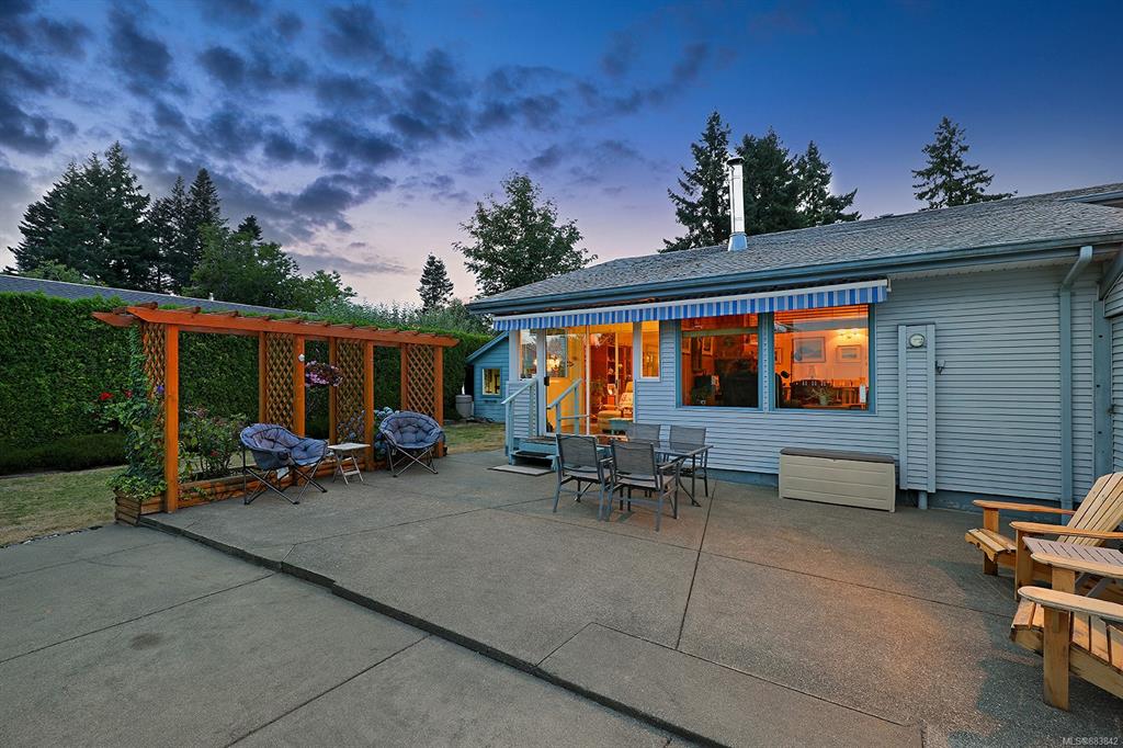 539 Cormorant Street, Comox, BC, V9M 1Z3 - 3