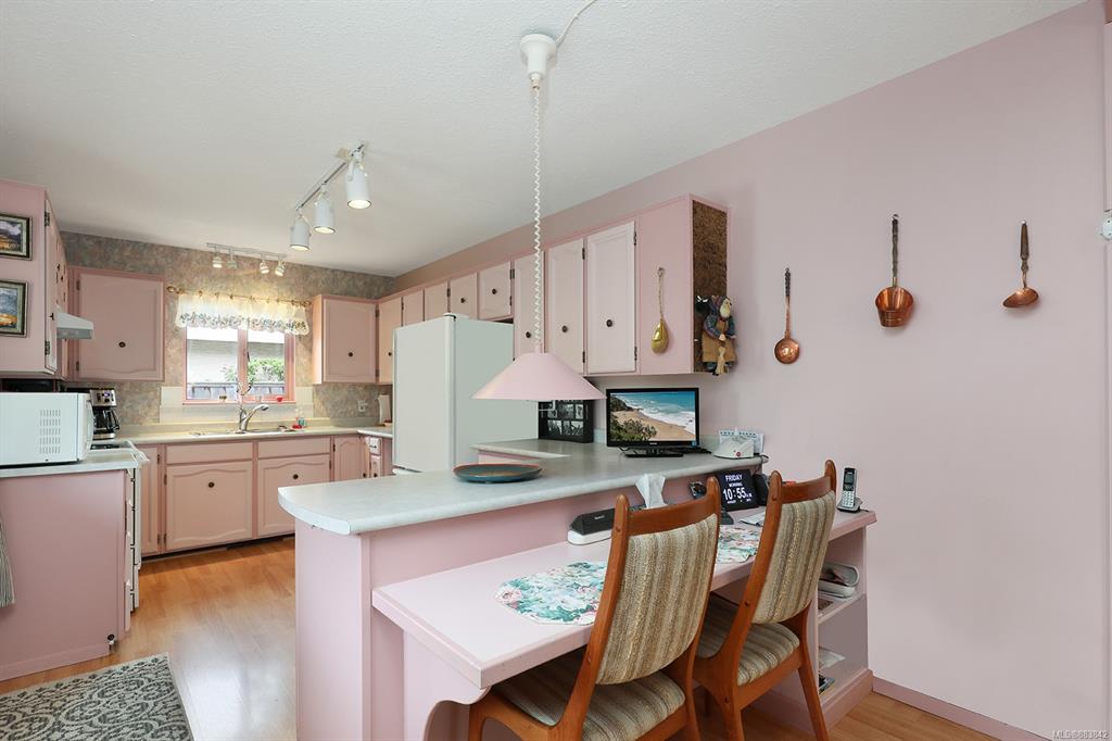 539 Cormorant Street, Comox, BC, V9M 1Z3 - 13