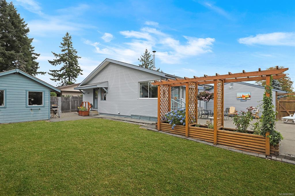 539 Cormorant Street, Comox, BC, V9M 1Z3 - 26