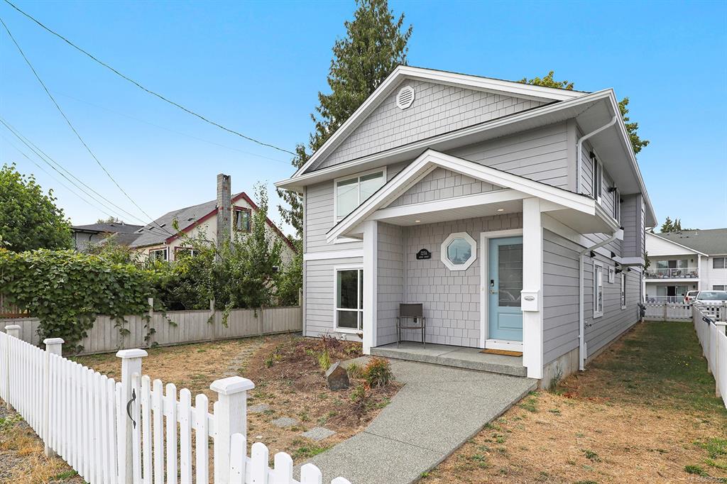 727 9th Street, Courtenay, BC, V9N 1P1