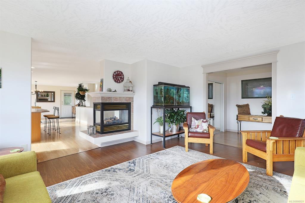 1482 Williams Road, Courtenay, BC, V9N 7J9 - 4