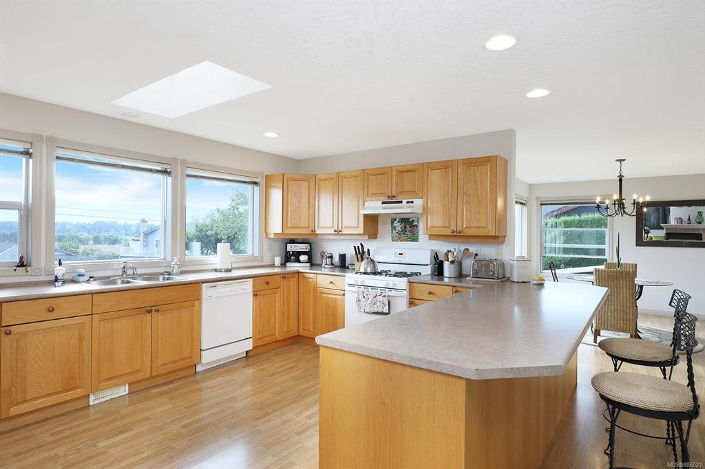 1482 Williams Road, Courtenay, BC, V9N 7J9 - 7