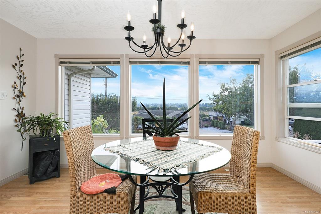 1482 Williams Road, Courtenay, BC, V9N 7J9 - 10