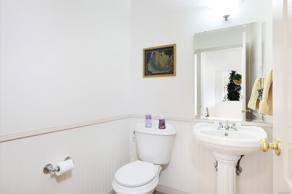 1482 Williams Road, Courtenay, BC, V9N 7J9 - 13