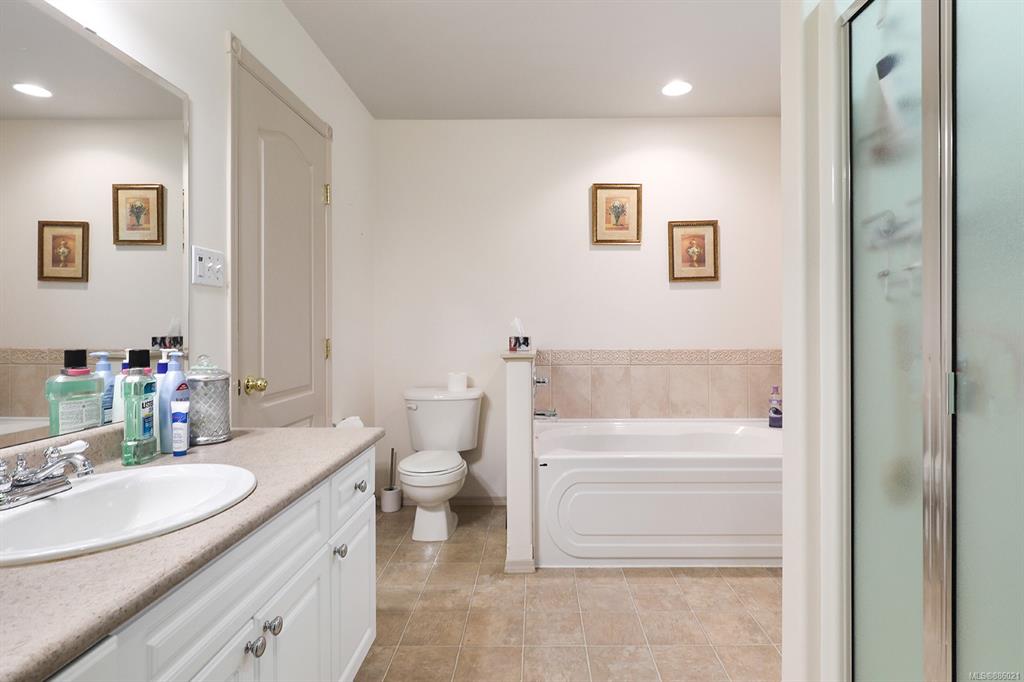 1482 Williams Road, Courtenay, BC, V9N 7J9 - 16