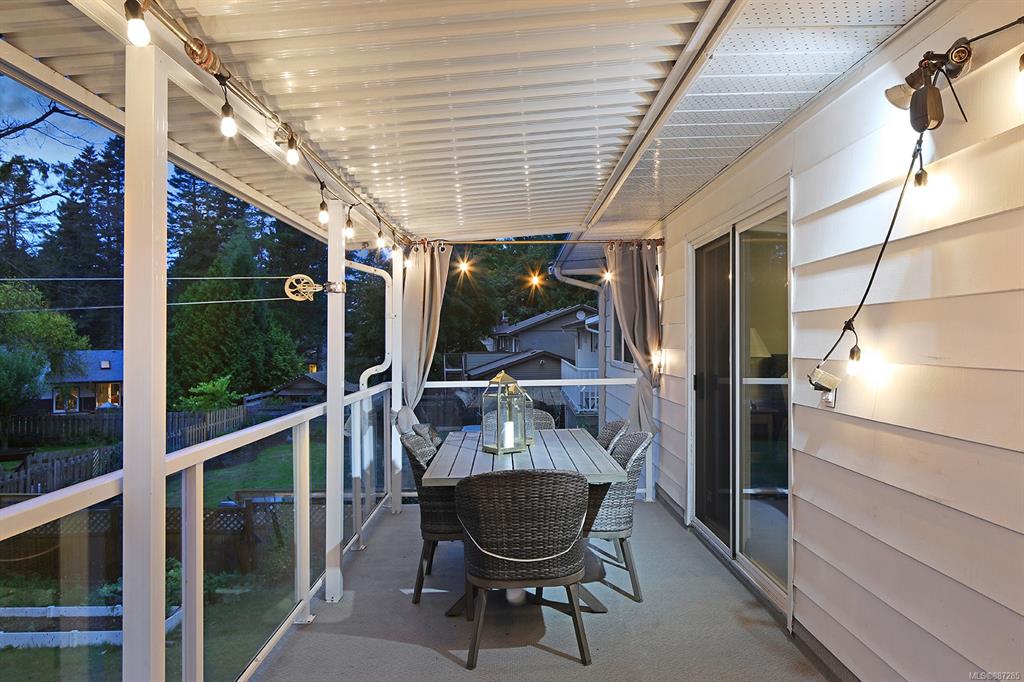 2259 Strathcona Crescent, Comox, BC, V9M 1K2 - 4