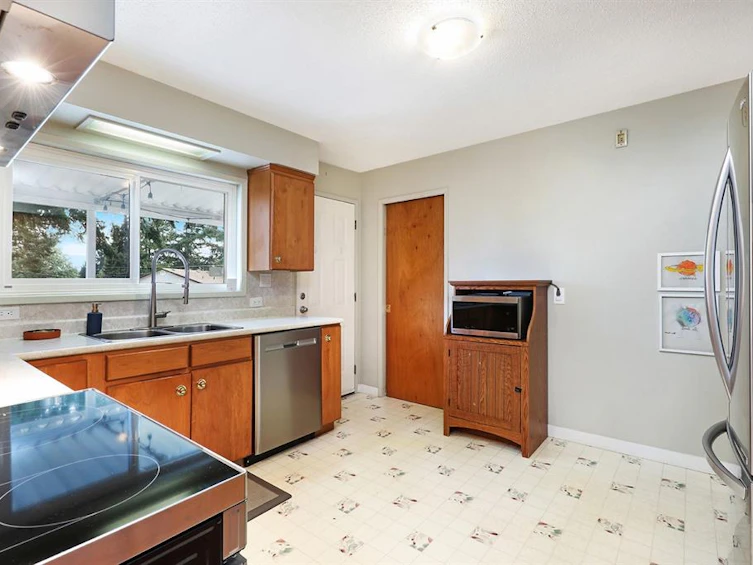 2259 Strathcona Crescent, Comox, BC, V9M 1K2 - 12