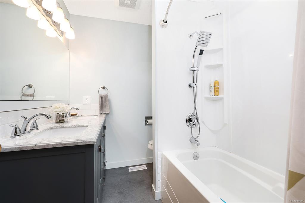 2259 Strathcona Crescent, Comox, BC, V9M 1K2 - 17