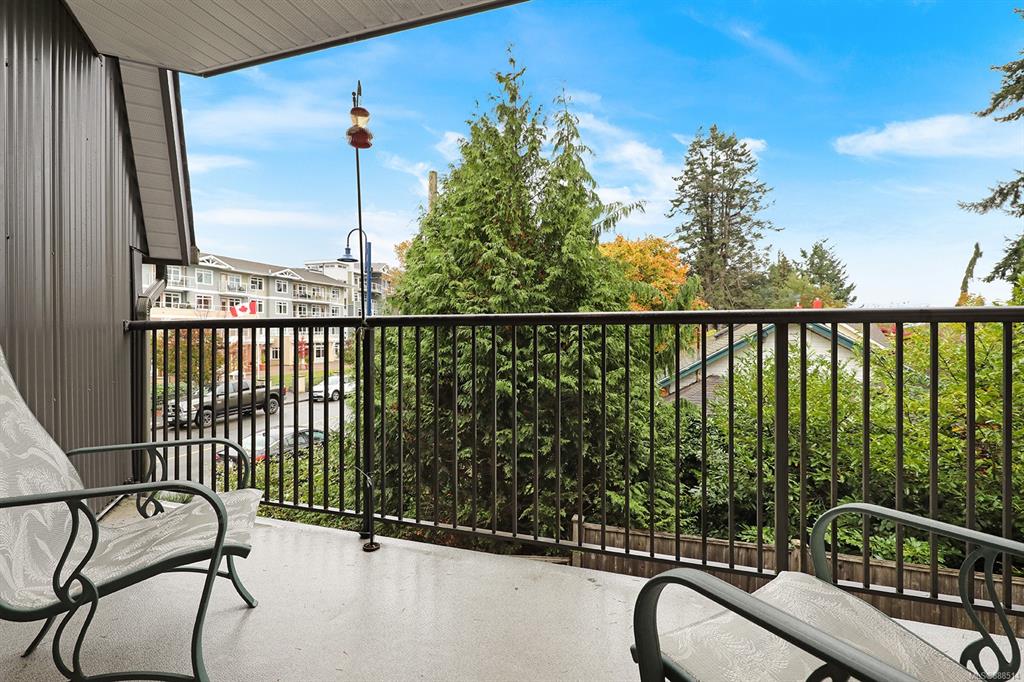 204-1695 Comox Avenue, Comox, BC, V9M 3M1 - 21