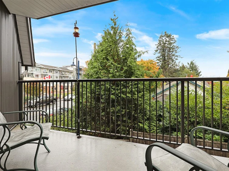 204-1695 Comox Avenue, Comox, BC, V9M 3M1 - 21