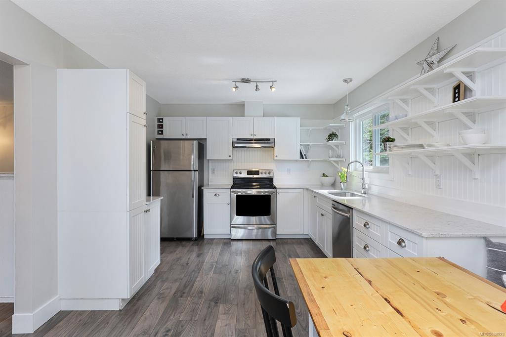 1517 Chinook Drive, Comox, BC, V9M 3E1 - 8
