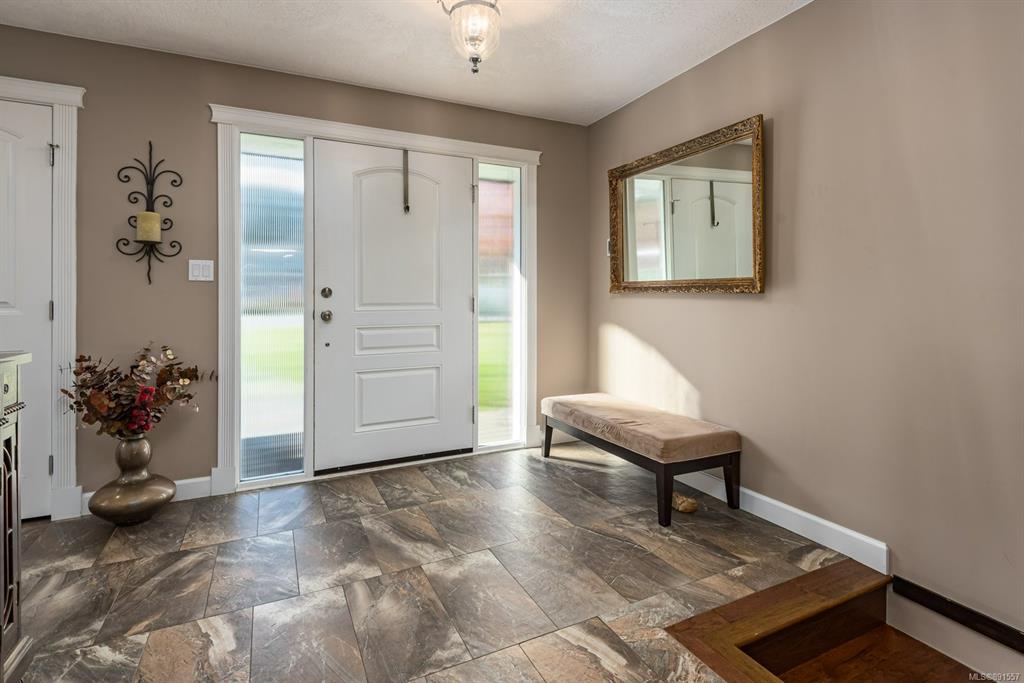 2084 Morello Place, Courtenay, BC, V9N 9C9 - 2