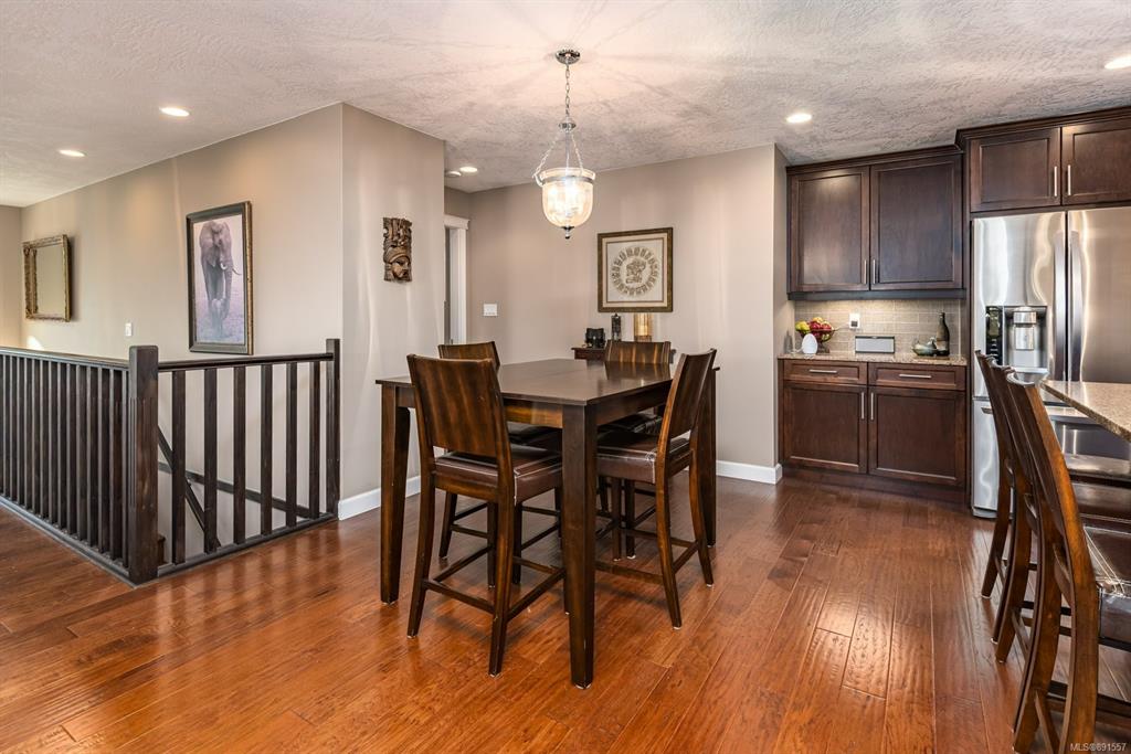 2084 Morello Place, Courtenay, BC, V9N 9C9 - 9