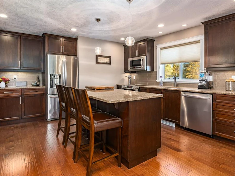 2084 Morello Place, Courtenay, BC, V9N 9C9 - 10