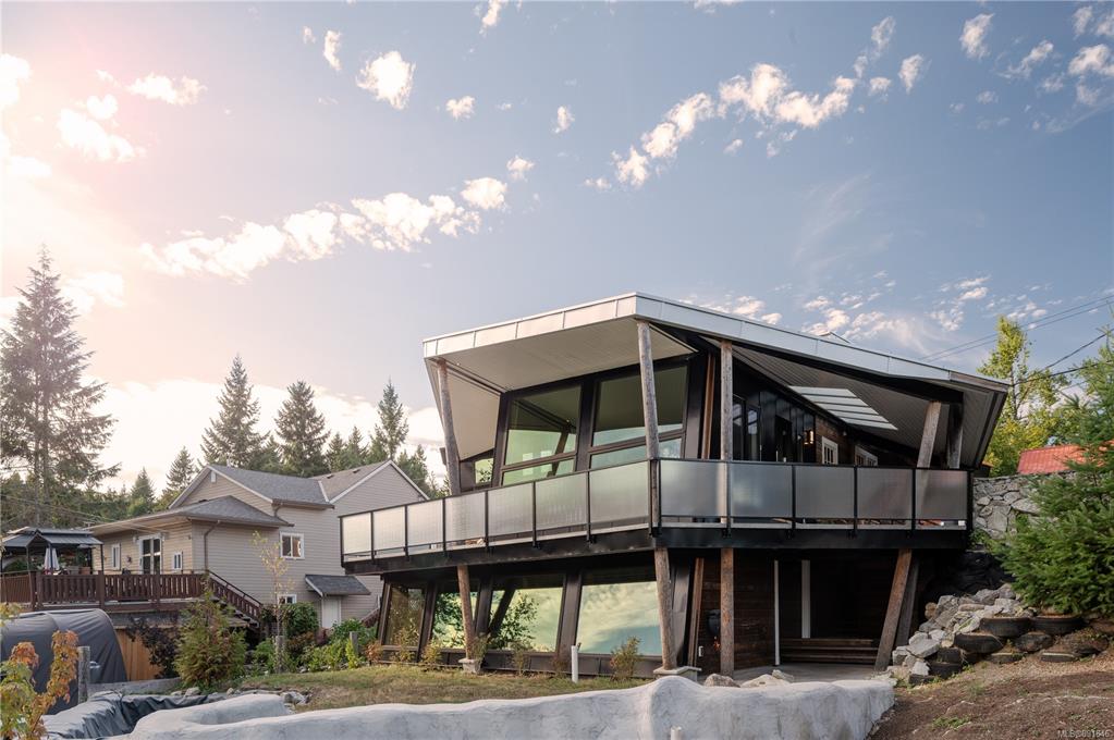 2613 Dunsmuir Avenue, Cumberland, BC, V0R 1S0 - 35