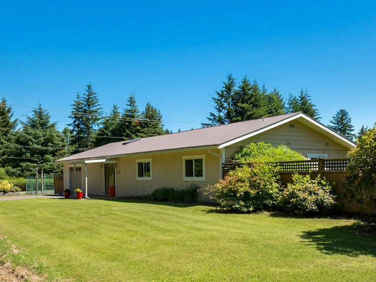 1507 Philmonte Road, Comox, BC, V9M 4B2
