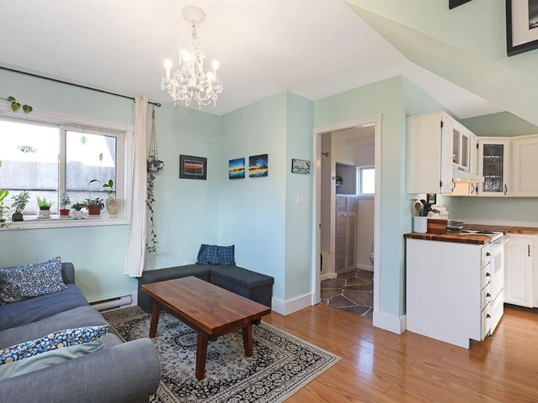 3288 Second Street, Cumberland, BC, V0R 1S0 - 9