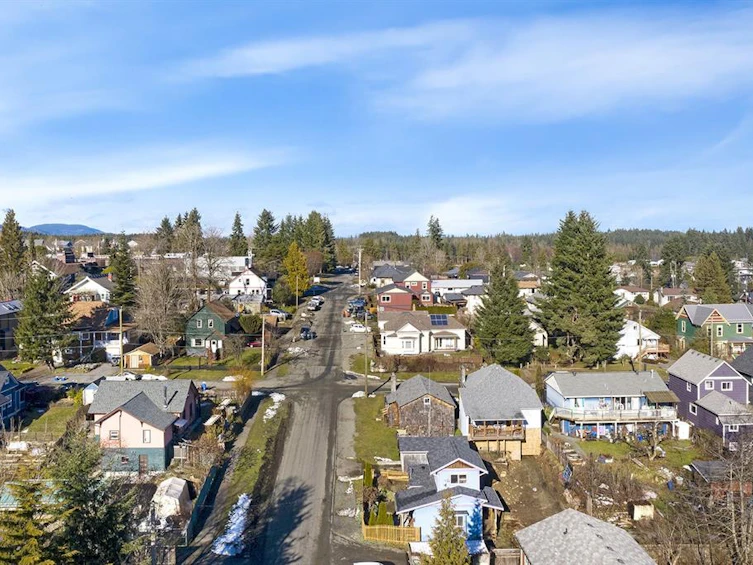 3288 Second Street, Cumberland, BC, V0R 1S0 - 19