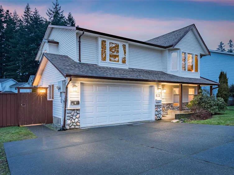 285 Nim Nim Place, Courtenay, BC, V9N 5T2 - 2