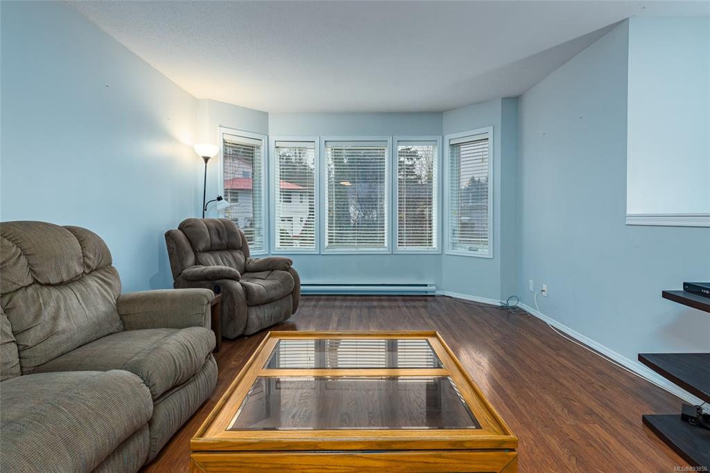 285 Nim Nim Place, Courtenay, BC, V9N 5T2 - 6
