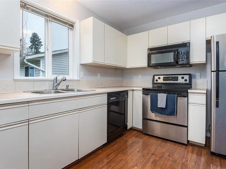 285 Nim Nim Place, Courtenay, BC, V9N 5T2 - 10