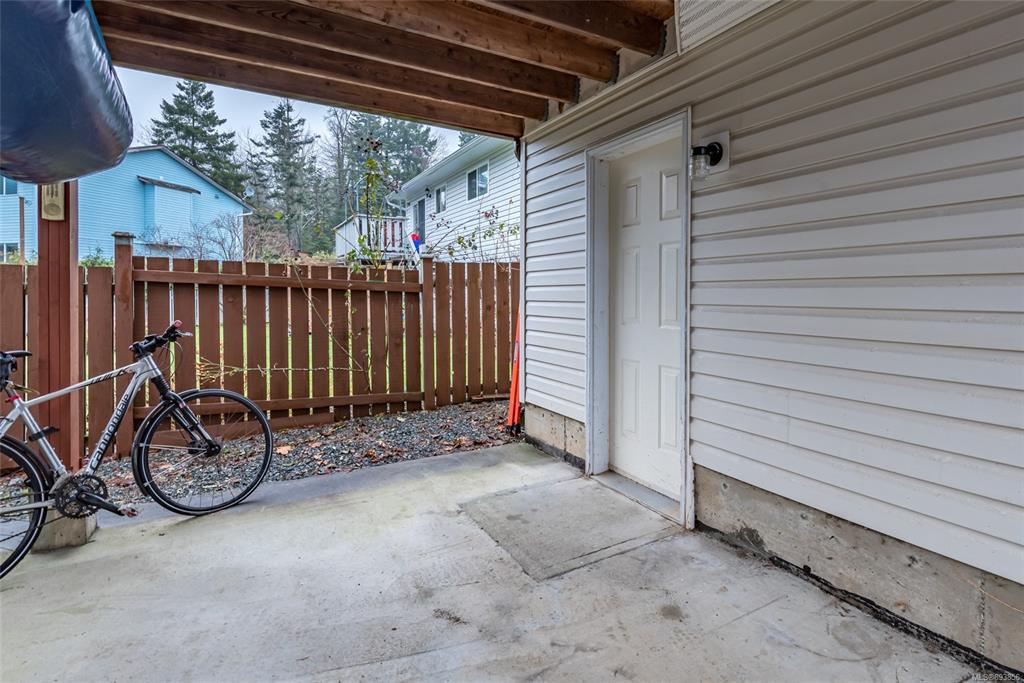 285 Nim Nim Place, Courtenay, BC, V9N 5T2 - 22