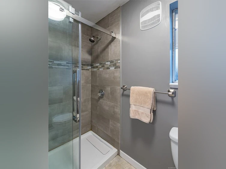 285 Nim Nim Place, Courtenay, BC, V9N 5T2 - 32