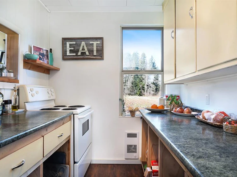 4735 Condensory Road, Courtenay, BC, V9J 1R6 - 36