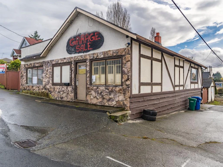 531 Second Street, Nanaimo, BC, V9R 1X7