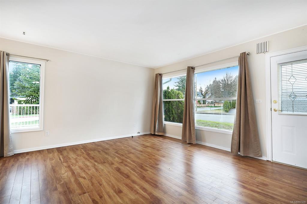 1241 2nd Street, Courtenay, BC, V9N 1C9 - 5