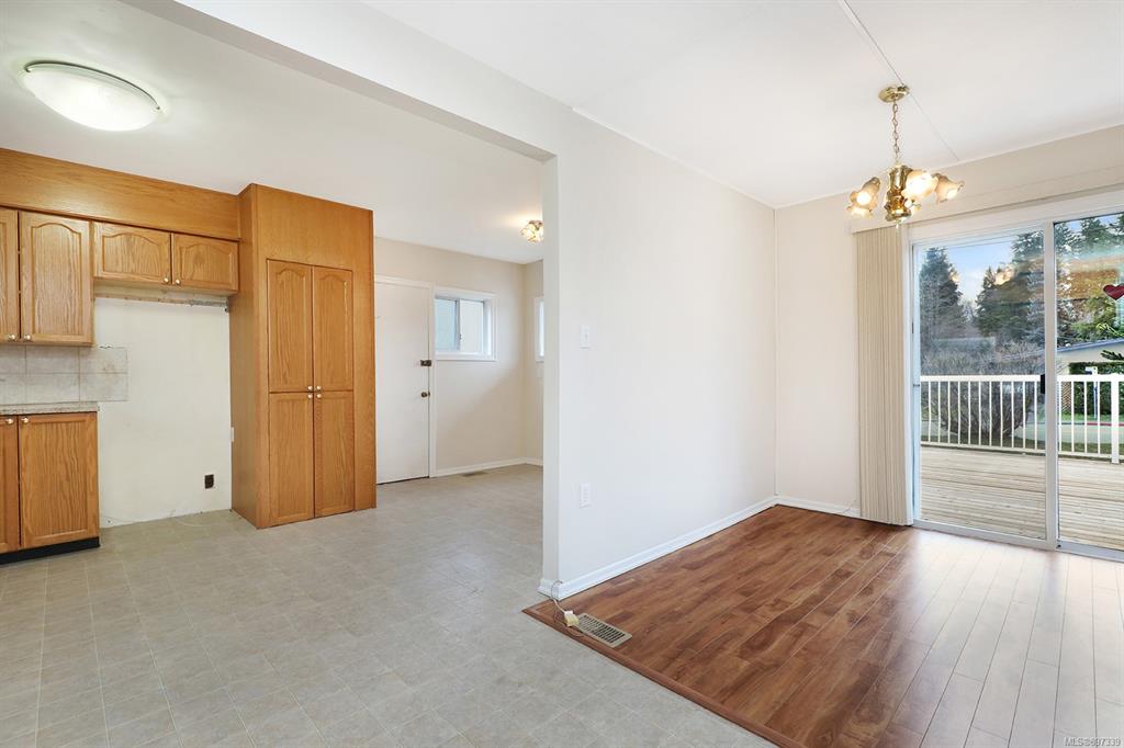 1241 2nd Street, Courtenay, BC, V9N 1C9 - 7