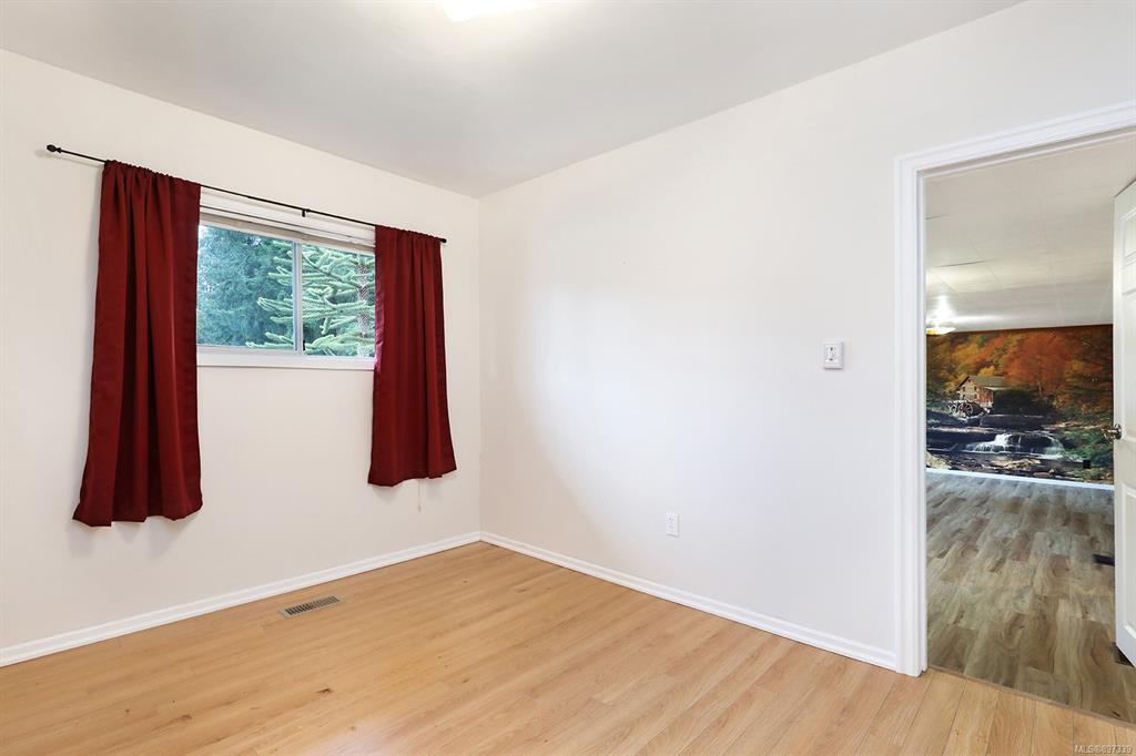 1241 2nd Street, Courtenay, BC, V9N 1C9 - 15