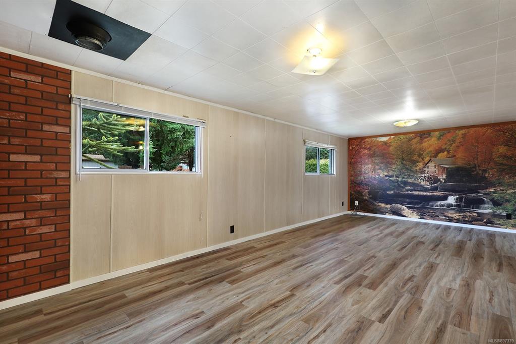 1241 2nd Street, Courtenay, BC, V9N 1C9 - 18