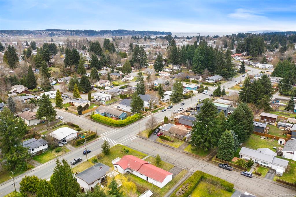 1241 2nd Street, Courtenay, BC, V9N 1C9 - 28