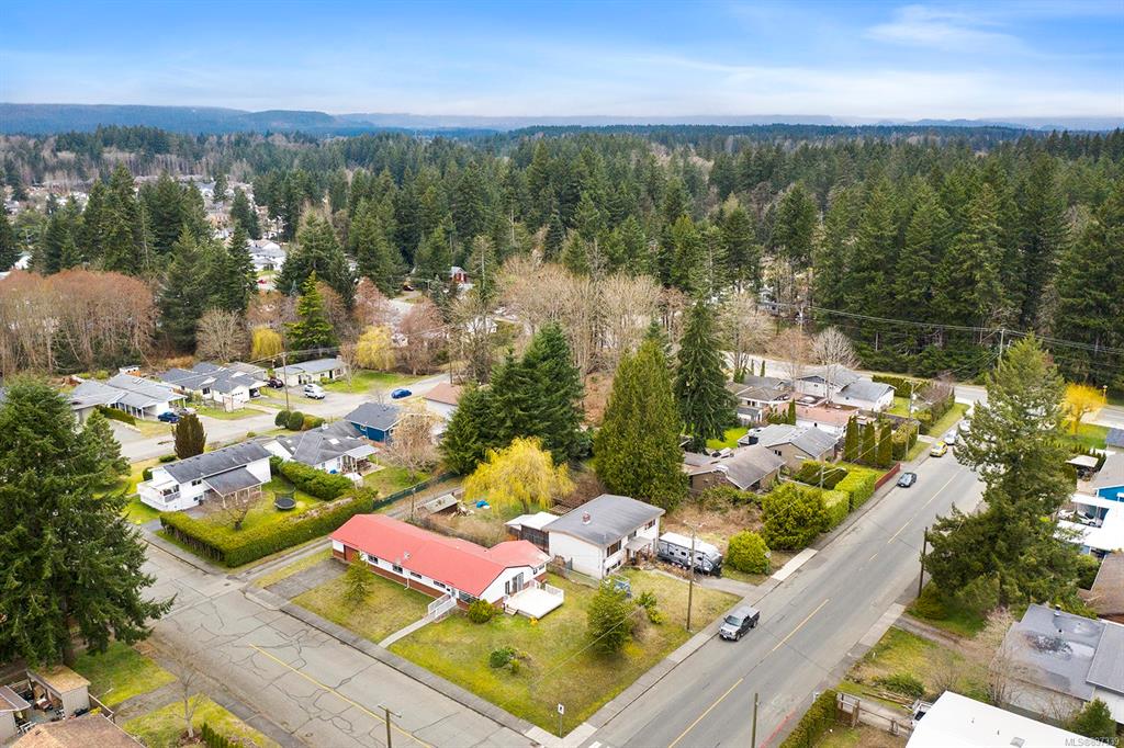 1241 2nd Street, Courtenay, BC, V9N 1C9 - 29