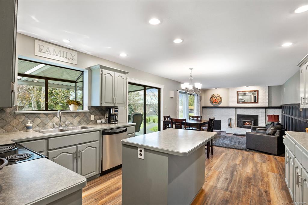 2054 Evergreen Road, Campbell River, BC, V9W 7L1 - 7