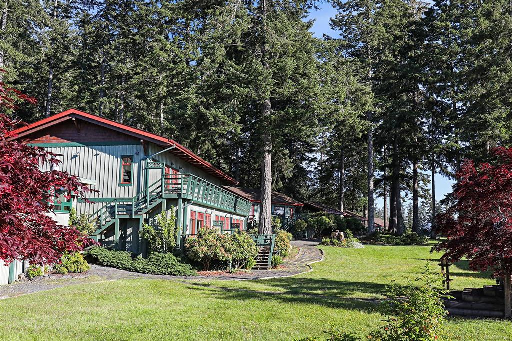 900 April Point Road, Quadra Island, BC, V0P 1N0 - 37