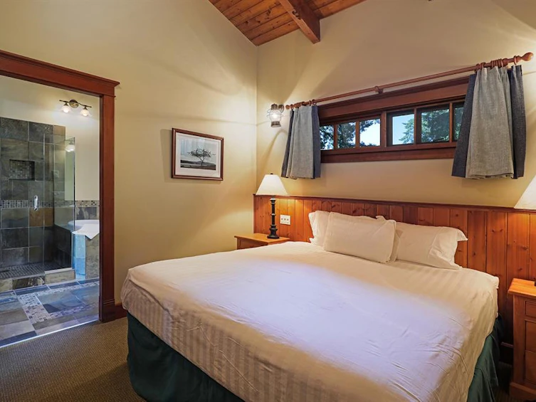 900 April Point Road, Quadra Island, BC, V0P 1N0 - 39