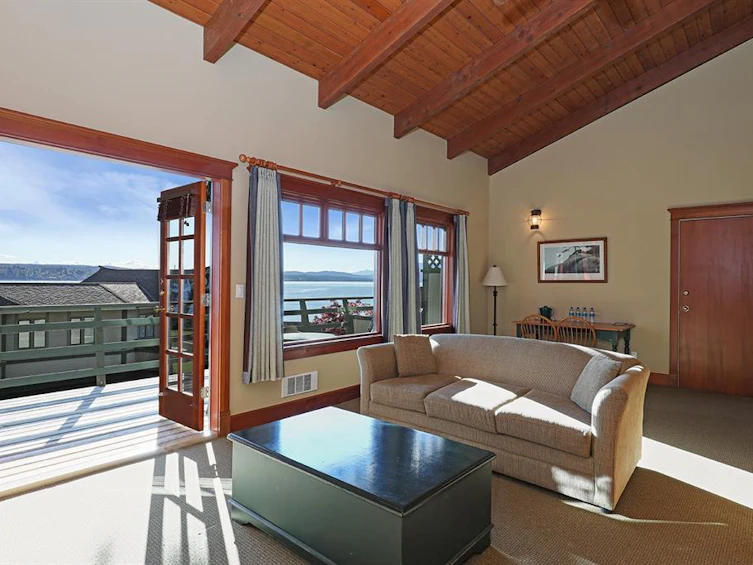 900 April Point Road, Quadra Island, BC, V0P 1N0 - 40
