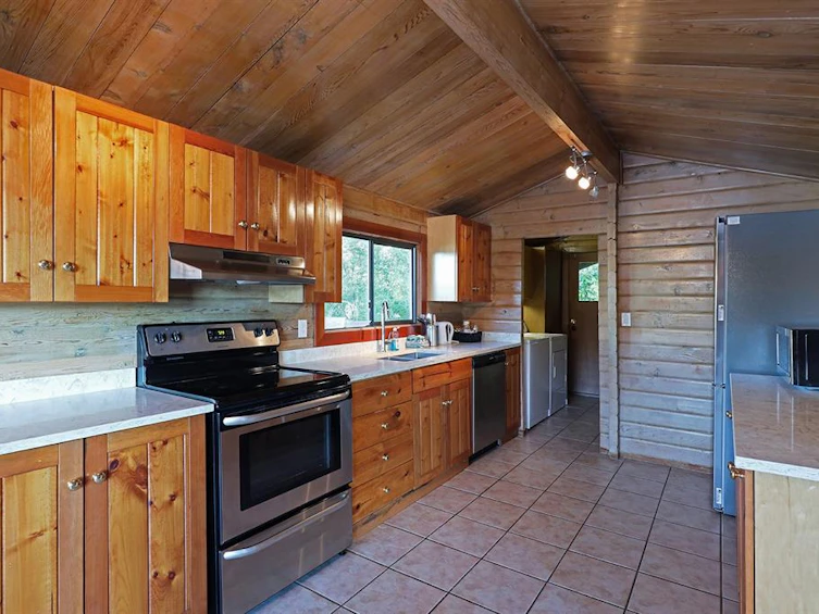900 April Point Road, Quadra Island, BC, V0P 1N0 - 46