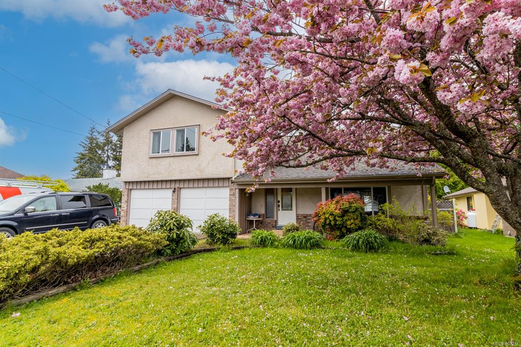 713 Camas Way, Parksville, BC, V9P 1E4