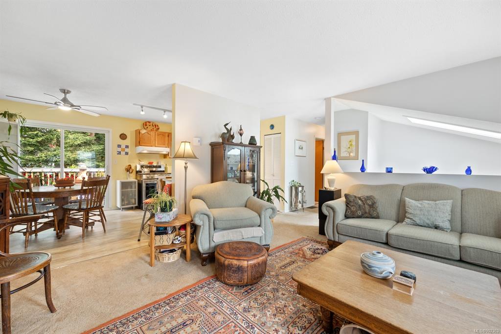290 Quadra Place, Comox, BC, V9M 3B7 - 6