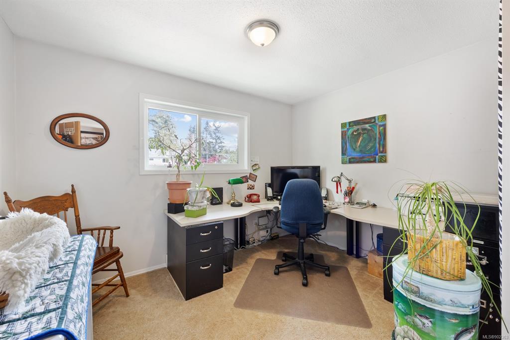 290 Quadra Place, Comox, BC, V9M 3B7 - 14