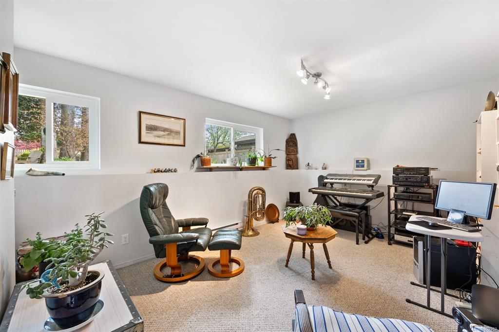 290 Quadra Place, Comox, BC, V9M 3B7 - 19